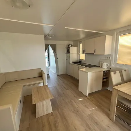 Marina Luxury Houseboat Lace Vikendica *