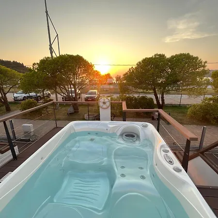 Marina Luxury Houseboat Lace Порторож