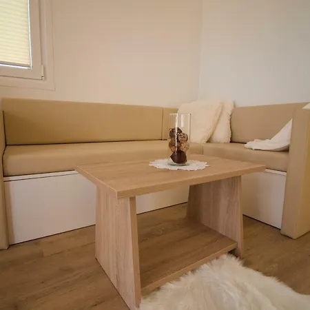 Vikendica Marina Luxury Houseboat Lace *